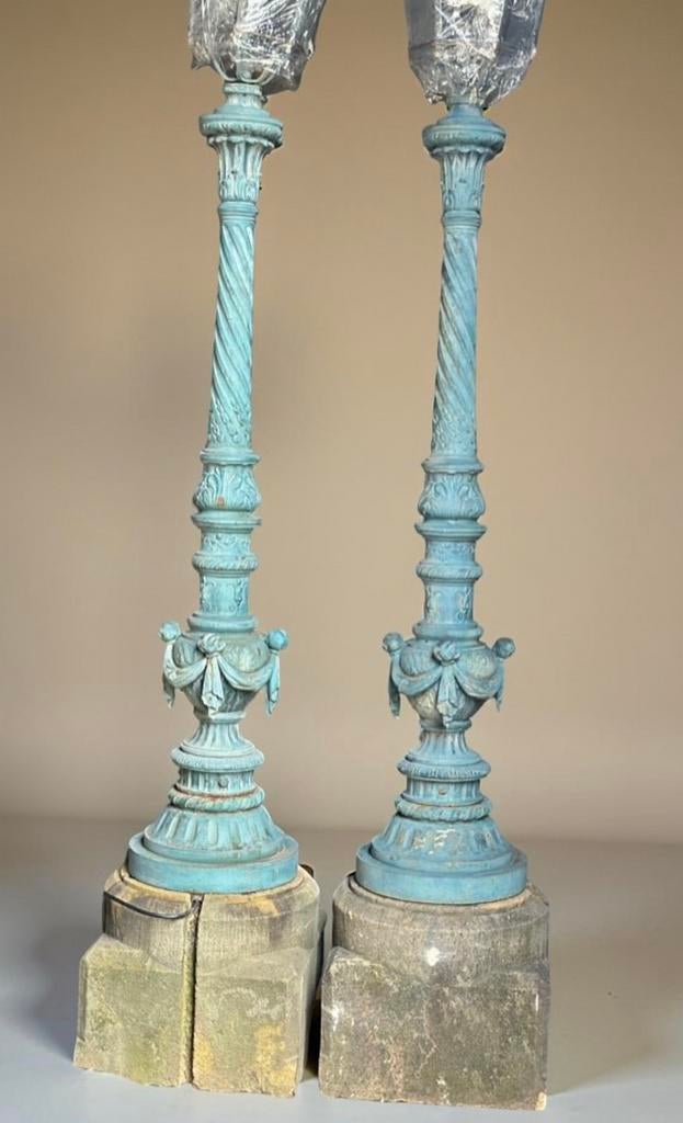 Lanternes bronze et fonte 19è, Enlèvement