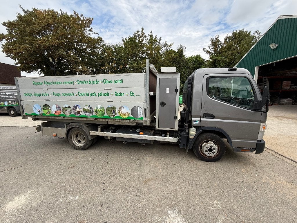 MITSUBISHI FUSO CANTER 2020 53000 KM, Achat, 110 kW, Entreprise, 3 places