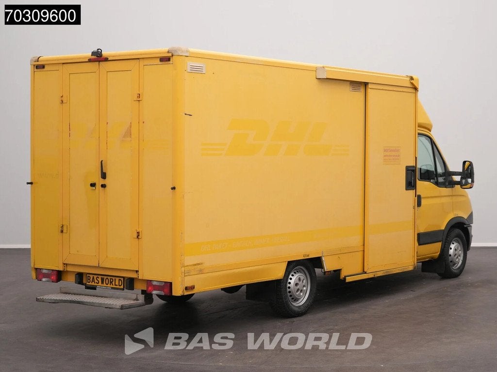 Iveco Daily 35S11 Automaat Luchtvering Zijdeur Bakwagen Meub, Auto's, Bestelwagens en Lichte vracht, Automaat, Euro 5, Stof, Gebruikt