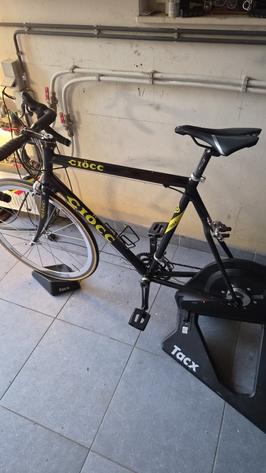 Hometrainer Tacx neo smart ( sans le vélo), Ophalen, Gebruikt