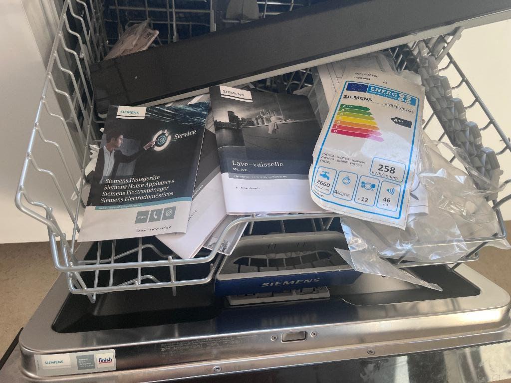 Vaatwasmachine siemens, Elektronische apparatuur, Wasmachines, Ophalen, Zo goed als nieuw, Bovenlader, Energieklasse A of zuiniger