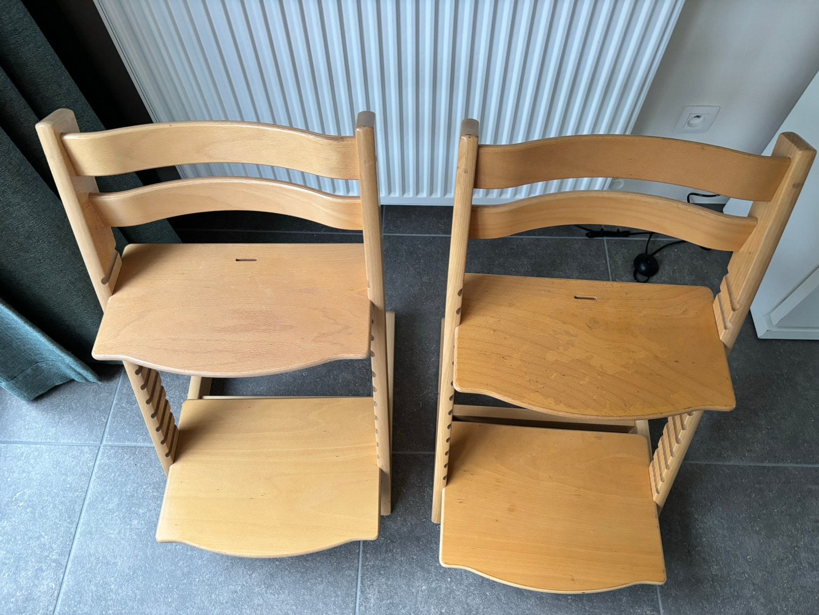 2 tripp trapp stoelen, Kinderen en Baby's, Ophalen, Zo goed als nieuw, Meegroeistoel