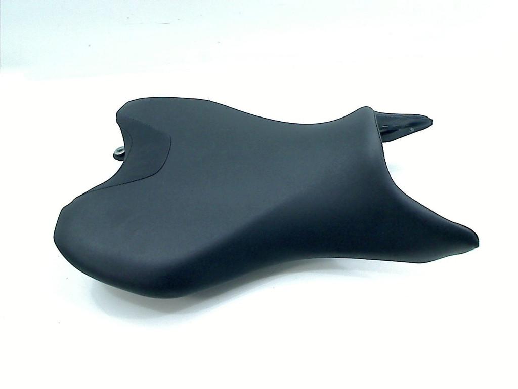BUDDYSEAT VOOR Yamaha MT 07 2018-2020 (MT07 MT-07 FZ-07), Motoren, Dhr. S. di Majo, Gebruikt, Info@cama-motorparts.nl, P.J. Troelstraweg 8 8
3144 CX  MAASSLUIS, NL