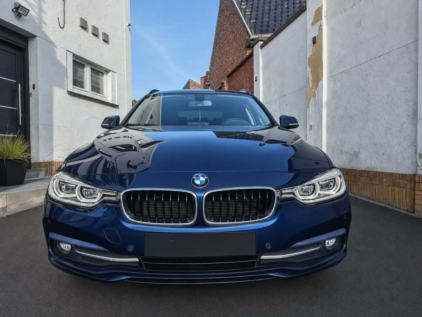 Bmw 318i sport line, Autos, Commande vocale, Achat, Euro 6, Boîte manuelle