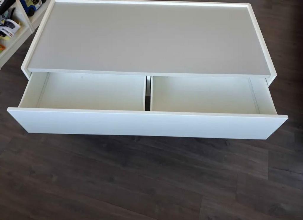 Speeltafel DUNDRA ikea, Kinderen en Baby's, Ophalen, Zo goed als nieuw