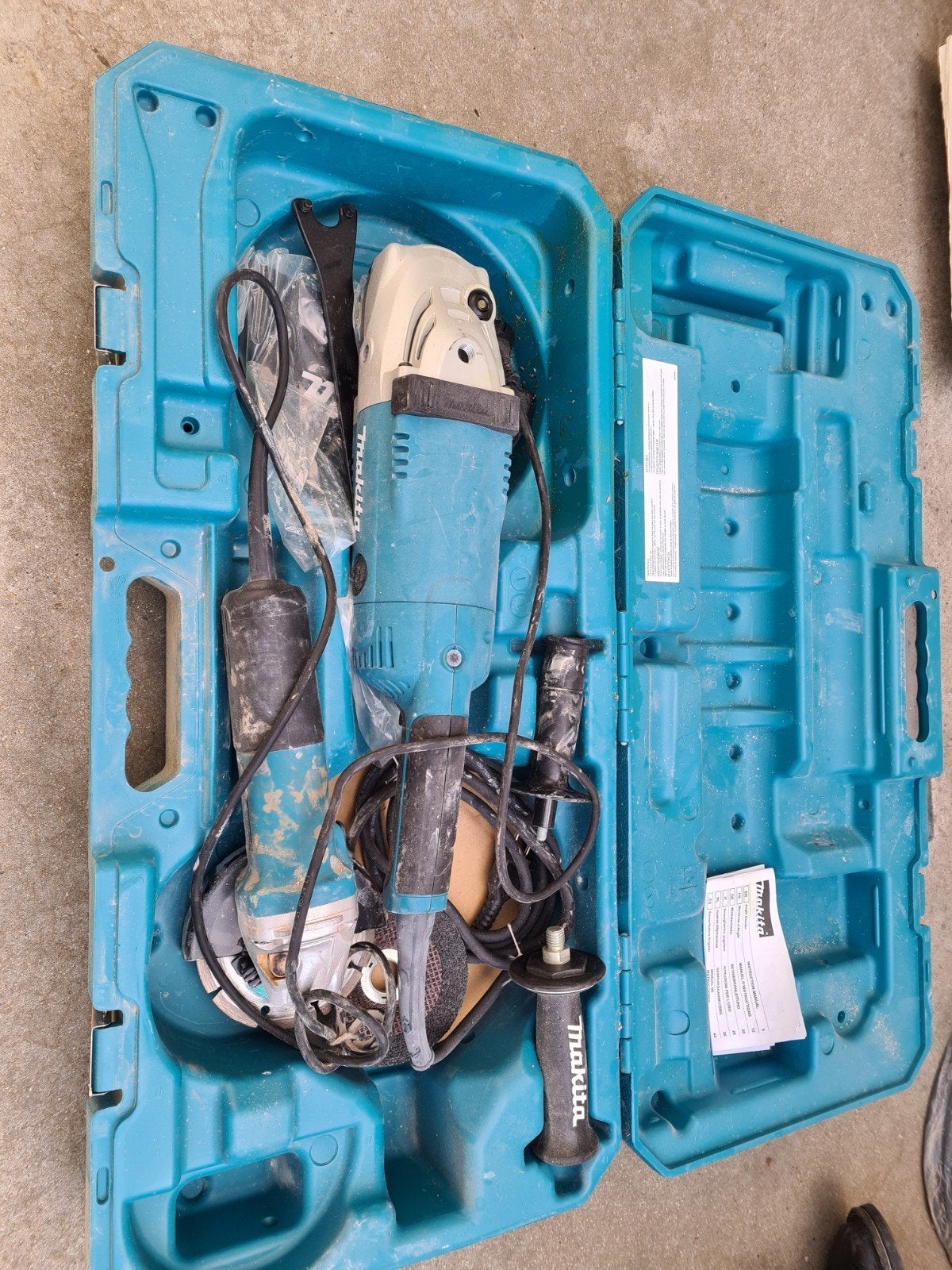 Makita dk005 4x1, Enlèvement