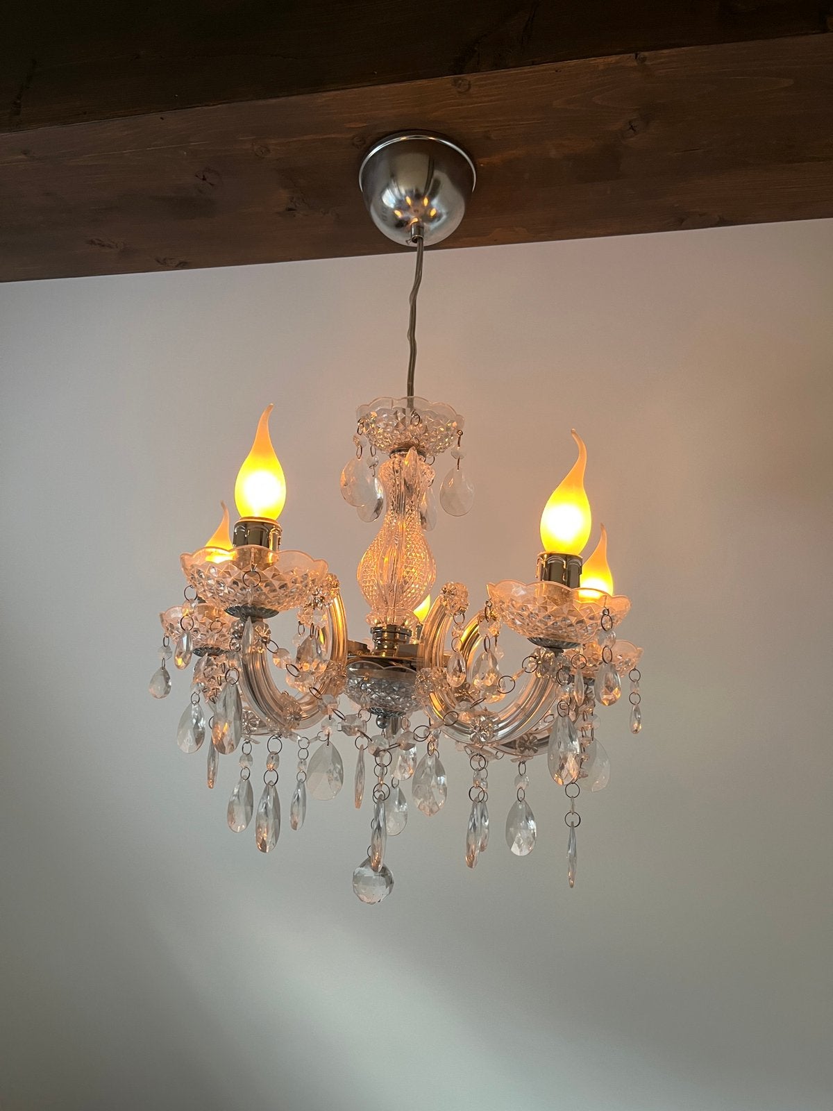 Mooie kroonluchter met led verlichting., Maison & Meubles, Lampes | Lustres, Enlèvement, Comme neuf
