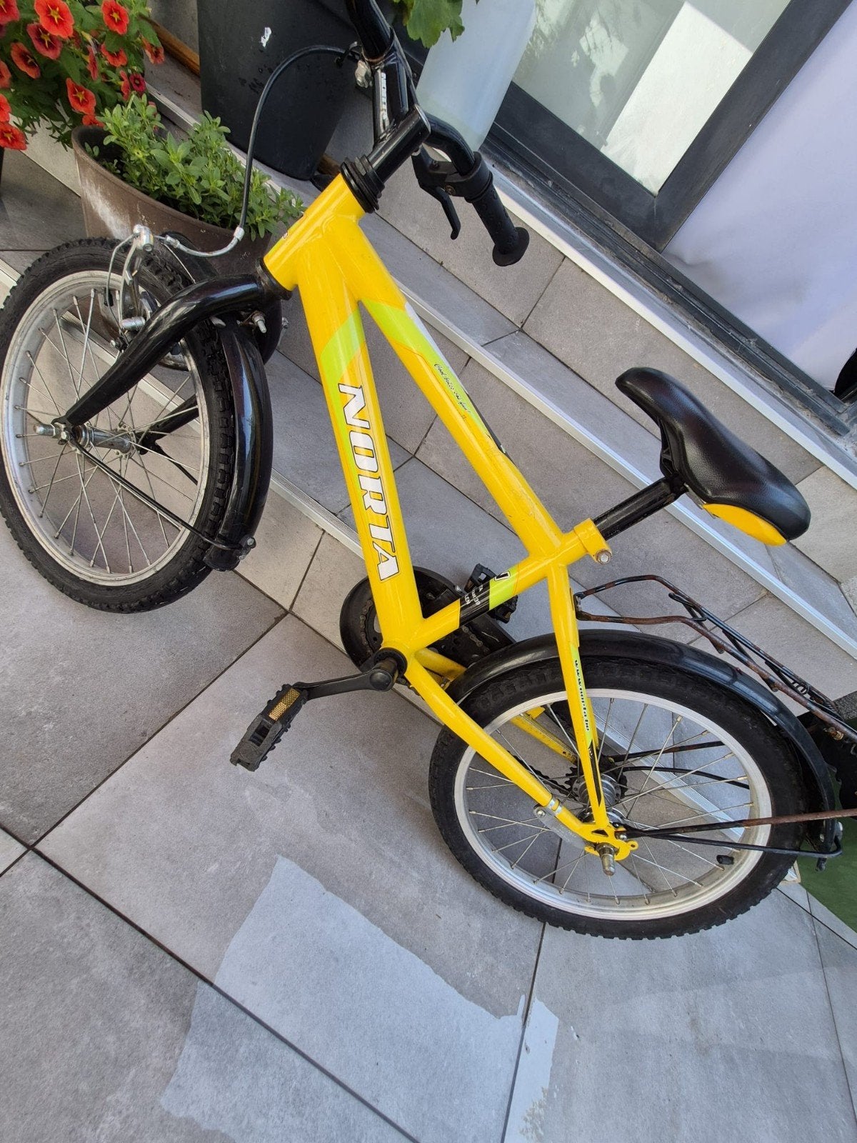 Norta jongen  fiets  20 inch, Fietsen en Brommers, Fietsen | Kinderfietsjes, Ophalen