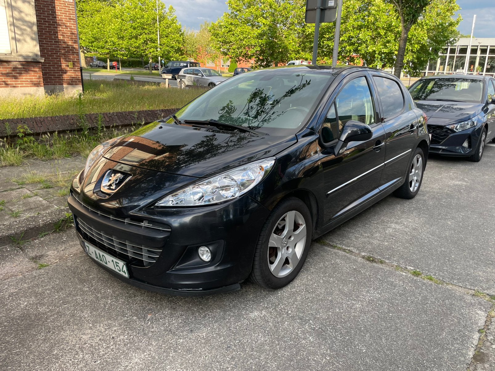Peugeot 207 1.6i automaat airco 226.000km * Gekeurd *, Automaat, Zwart, Leder en Stof, Zwart