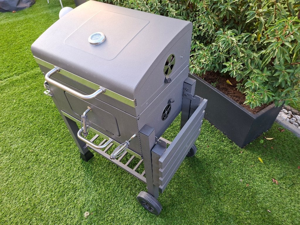 Barbecues  1 maal gebruikt te groot voor 2 personen, Tuin en Terras, Ophalen, Zo goed als nieuw