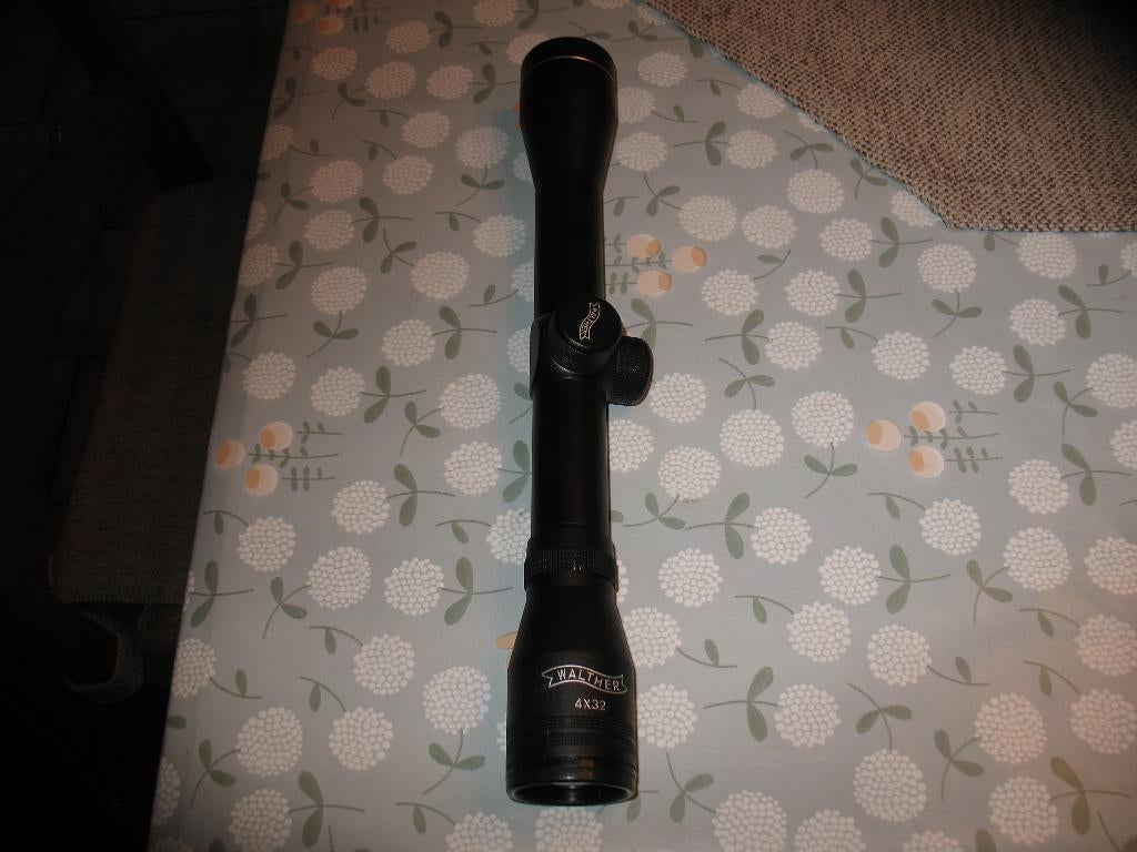 lunette de visée Walther 4x32, Enlèvement ou Envoi, Comme neuf