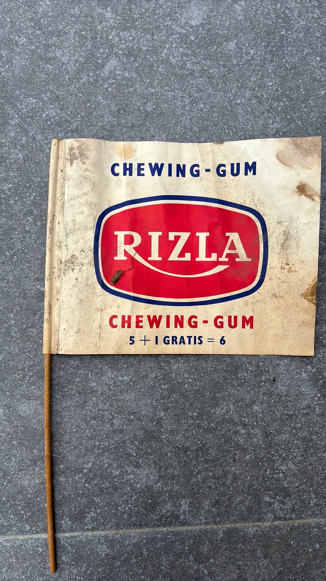 Rizla wimpel, Verzamelen, Speldjes, Pins en Buttons, Ophalen of Verzenden, Gebruikt, Merk