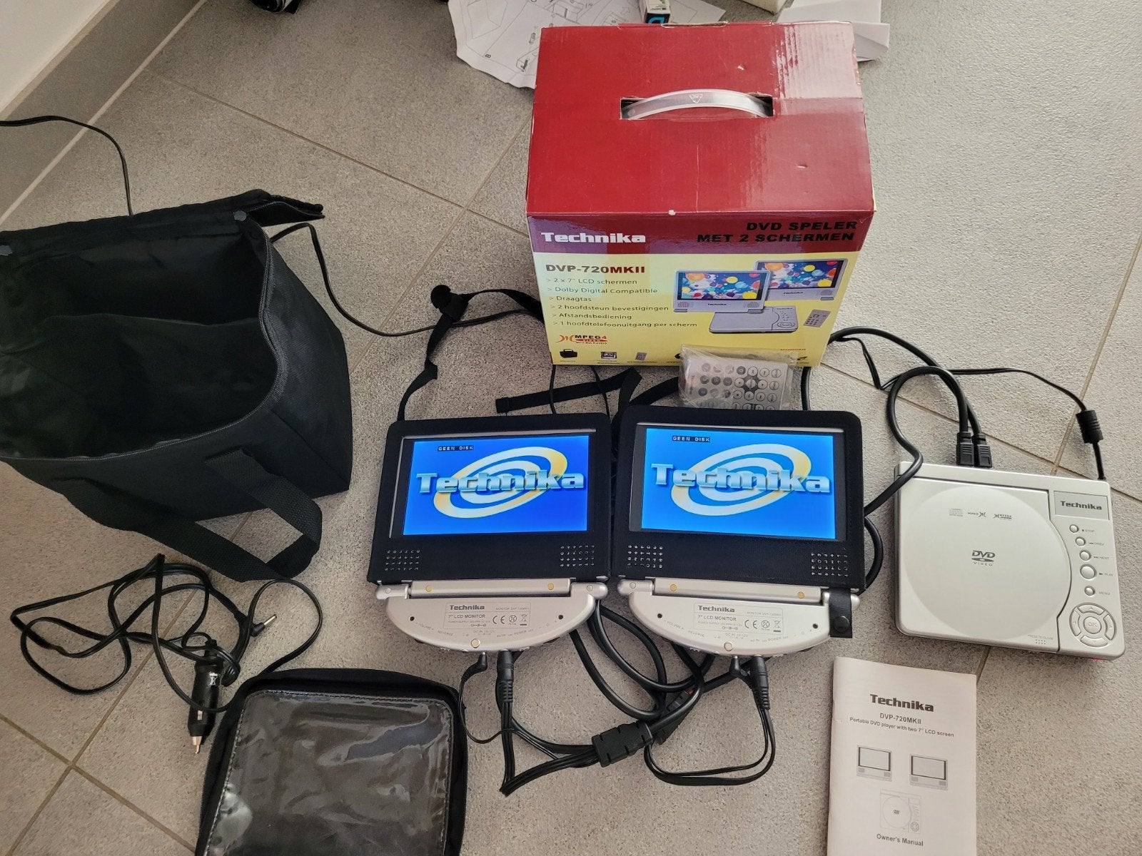2 schermen voor technika dvd speler, Audio, Tv en Foto, DVD spelers, Gebruikt, Draagbaar, Ophalen of Verzenden, Overige merken