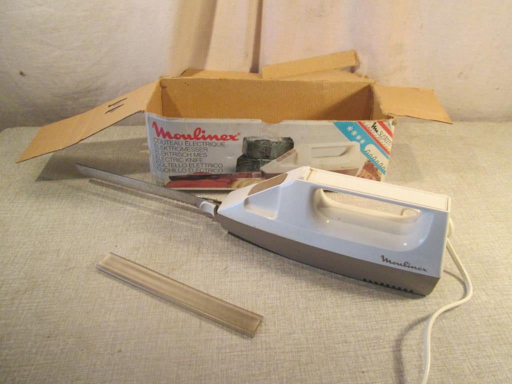 Couteau à découper électrique Prima Retro - Moulinex, Enlèvement ou Envoi, Produits blancs