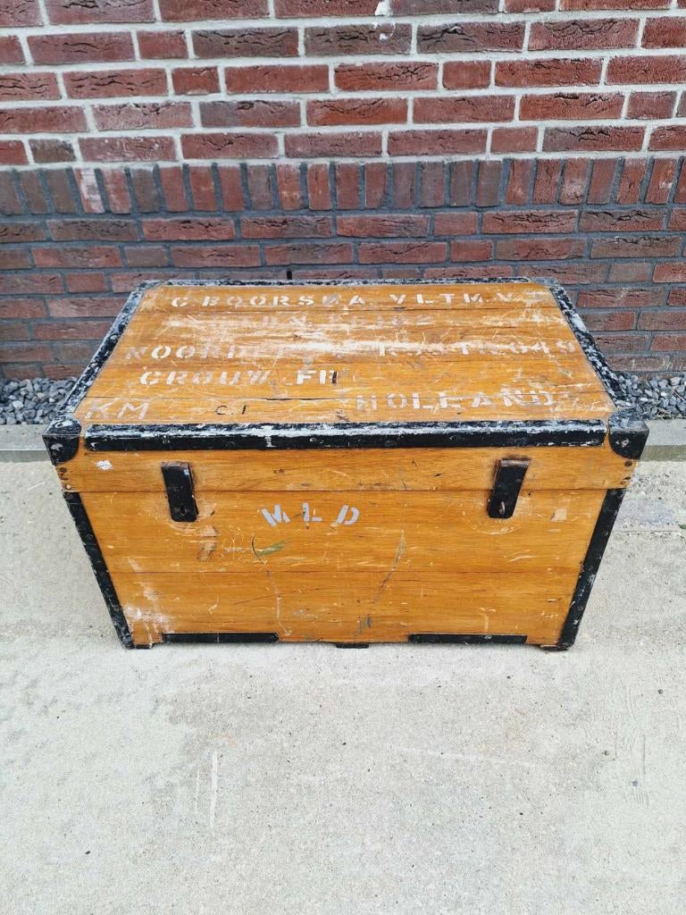 Toffe en stoere kist van de De Marine Luchtvaartdienst., Overige houtsoorten, Gebruikt, 50 tot 100 cm, 50 tot 75 cm