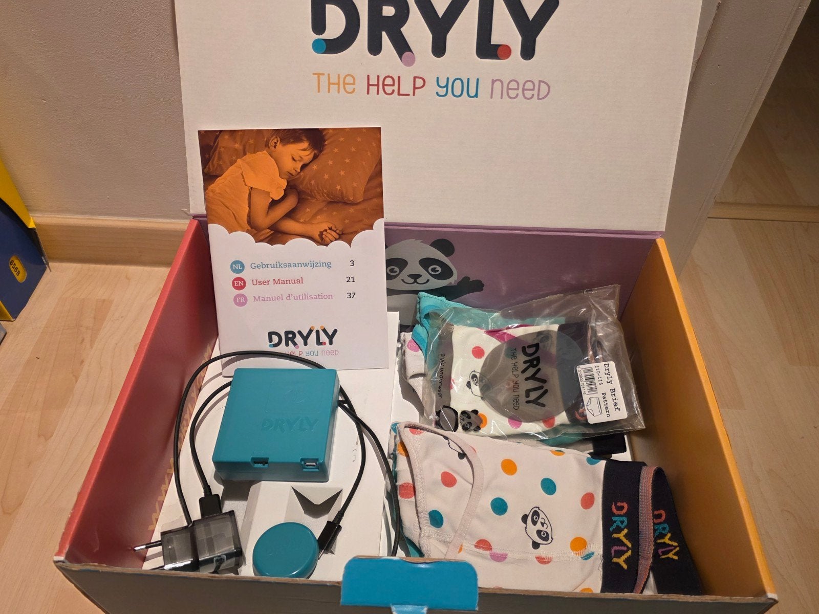 Plaswekker Dryly, Ophalen