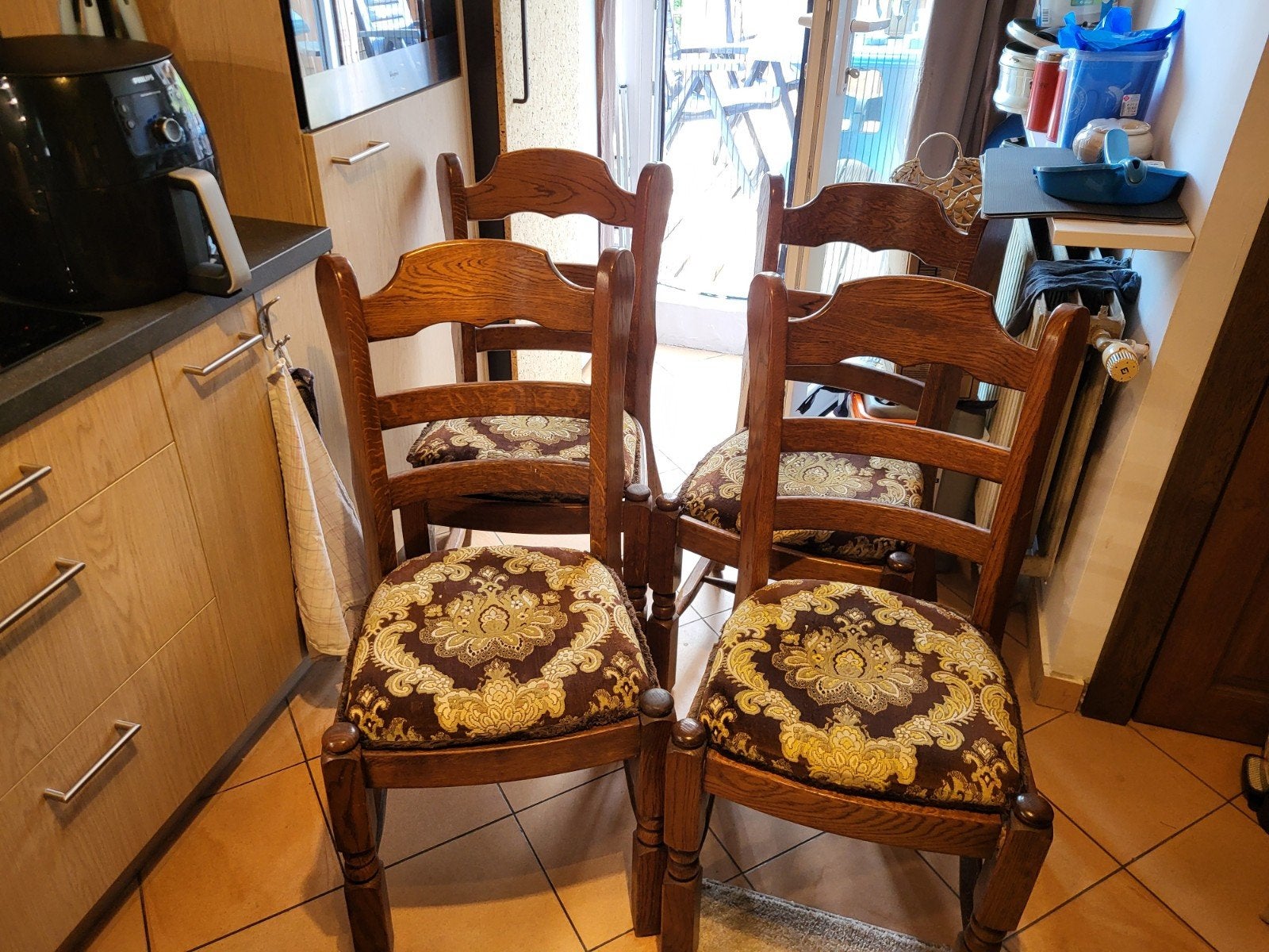 4 x MASSIEF EIKEN EETKAMER STOELEN, Antiek en Kunst, Ophalen