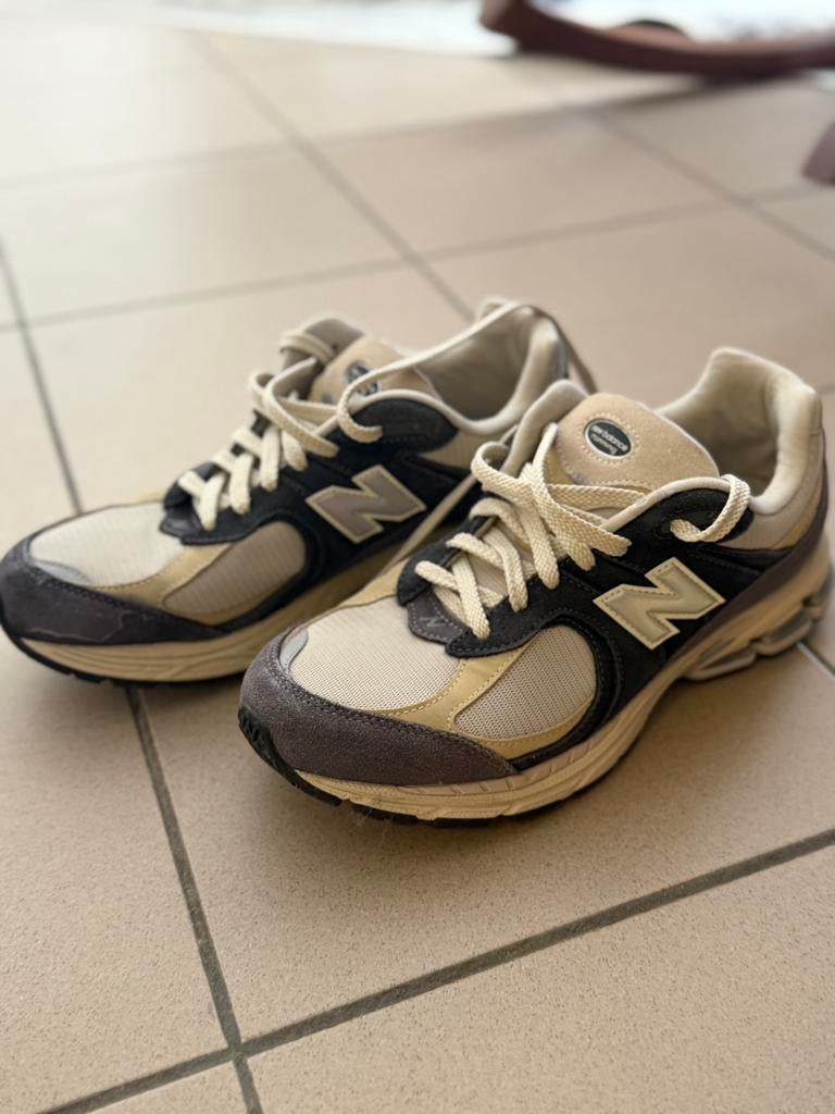 New Balance 2002r (taille 44,5), Ophalen, Gedragen
