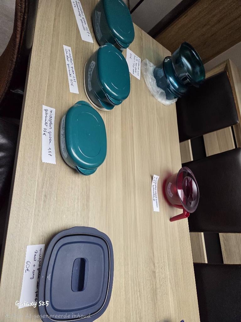 Tupperware microplus en microcook, Maison & Meubles, Cuisine| Tupperware, Utilisé, Récipient ou Bol, Bleu, Vert, Rouge, Enlèvement ou Envoi