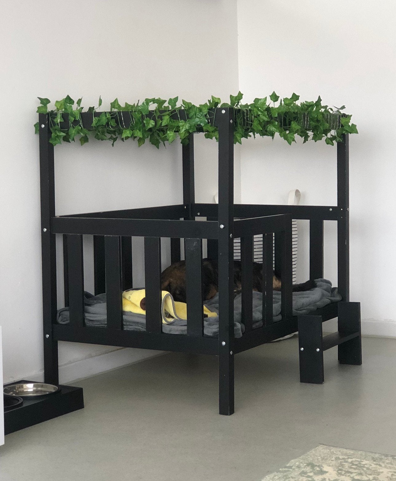 Hondenbed + matras, Dieren en Toebehoren, Hondenmanden, Ophalen, Gebruikt