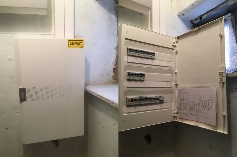 Electricien agrée - devis gratuit - prix bas !, Bricolage & Construction, Enlèvement, Neuf, Tableau électrique