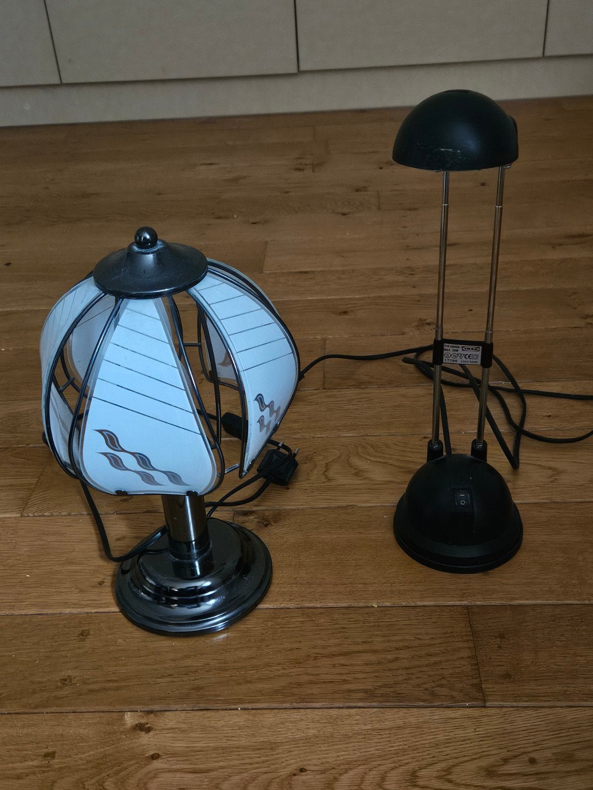 Tafellamp en bureaulamp in goede staat, Ophalen