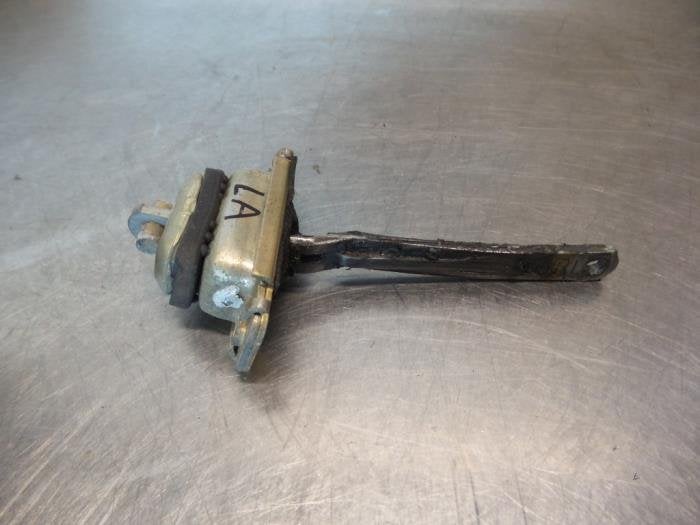 Deurvanger 4Deurs links-achter van een Honda Civic (Civic 95, Honda, Gebruikt, -, -