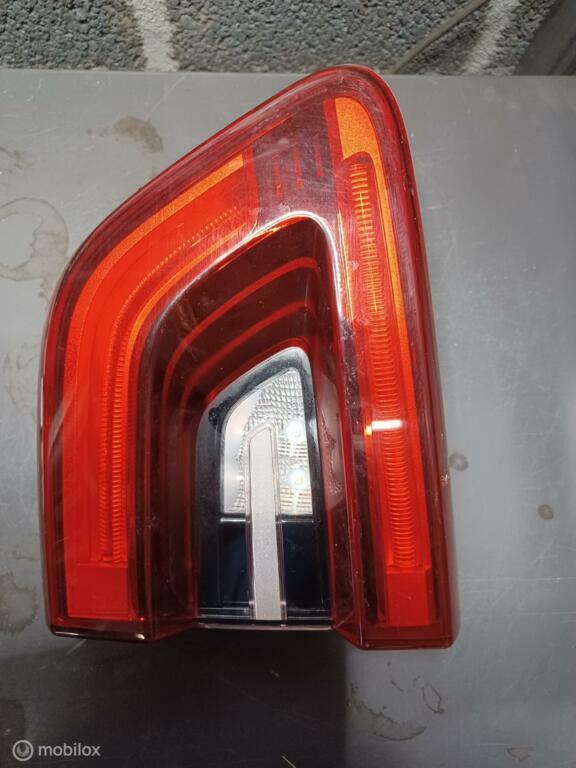 Achterlicht rechtsbinnen Renault Kadjar ('15-'22) 265505069r, Gebruikt, Renault, Ophalen of Verzenden, Renault