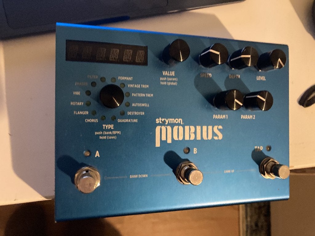 Strymon Mobius, Muziek en Instrumenten, Ophalen of Verzenden, Gebruikt, Multi-effect