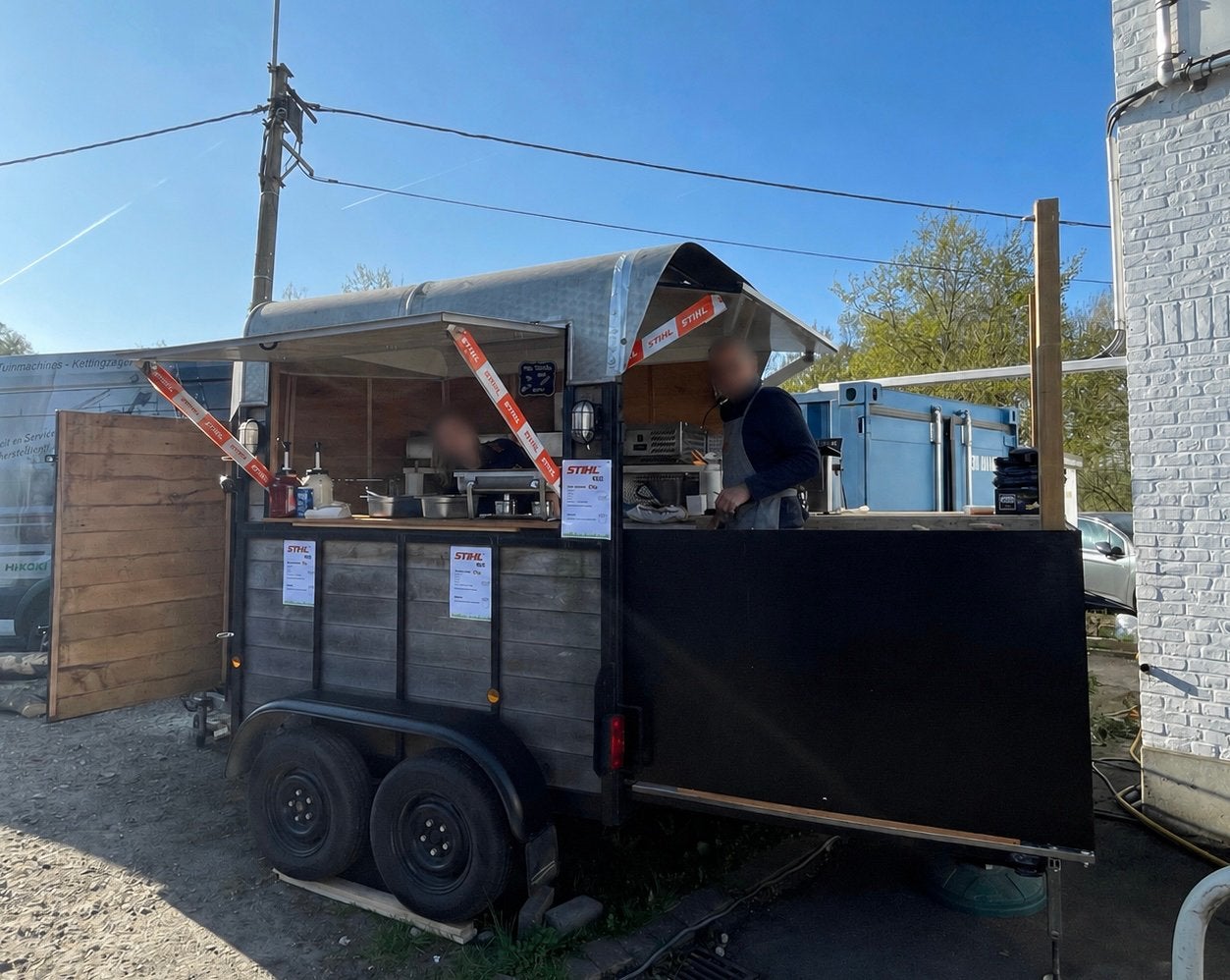 FOODTRAILER / FOODTRUCK TE HUUR – VOOR FEESTJES & EVENTS, Hobby & Loisirs créatifs, Articles de fête | Location, Enlèvement, Comme neuf