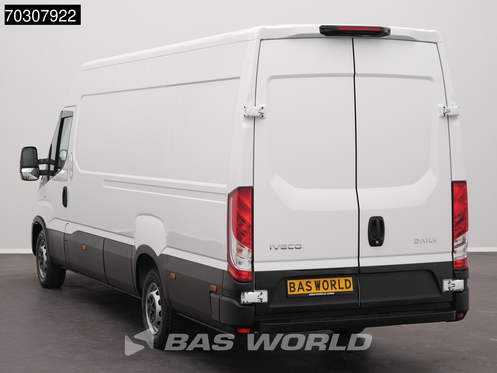 Iveco Daily 35S18 3.0L Automaat L3H2 180PK 3,5t Trekgewicht, Autos, Neuf, Achat, Euro 6, Entreprise