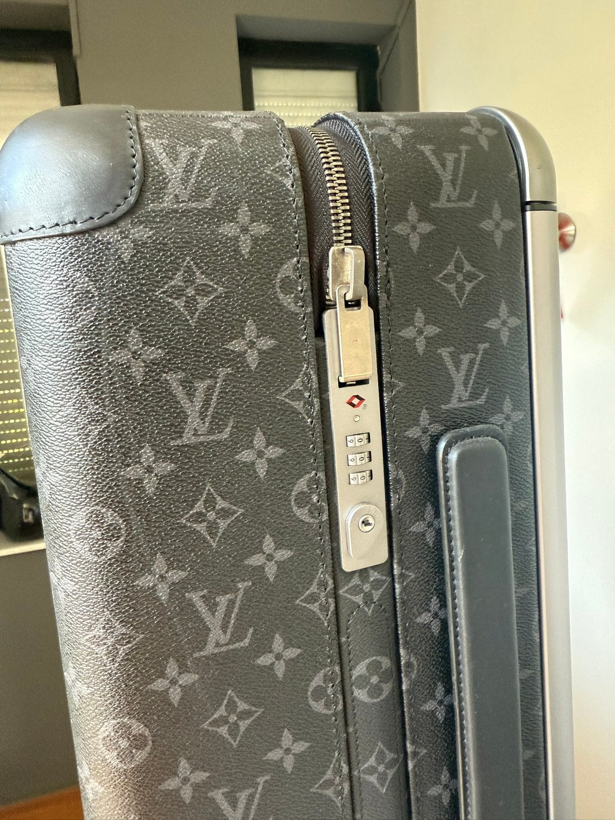 Louis vuitton koffer, Ophalen, Zo goed als nieuw