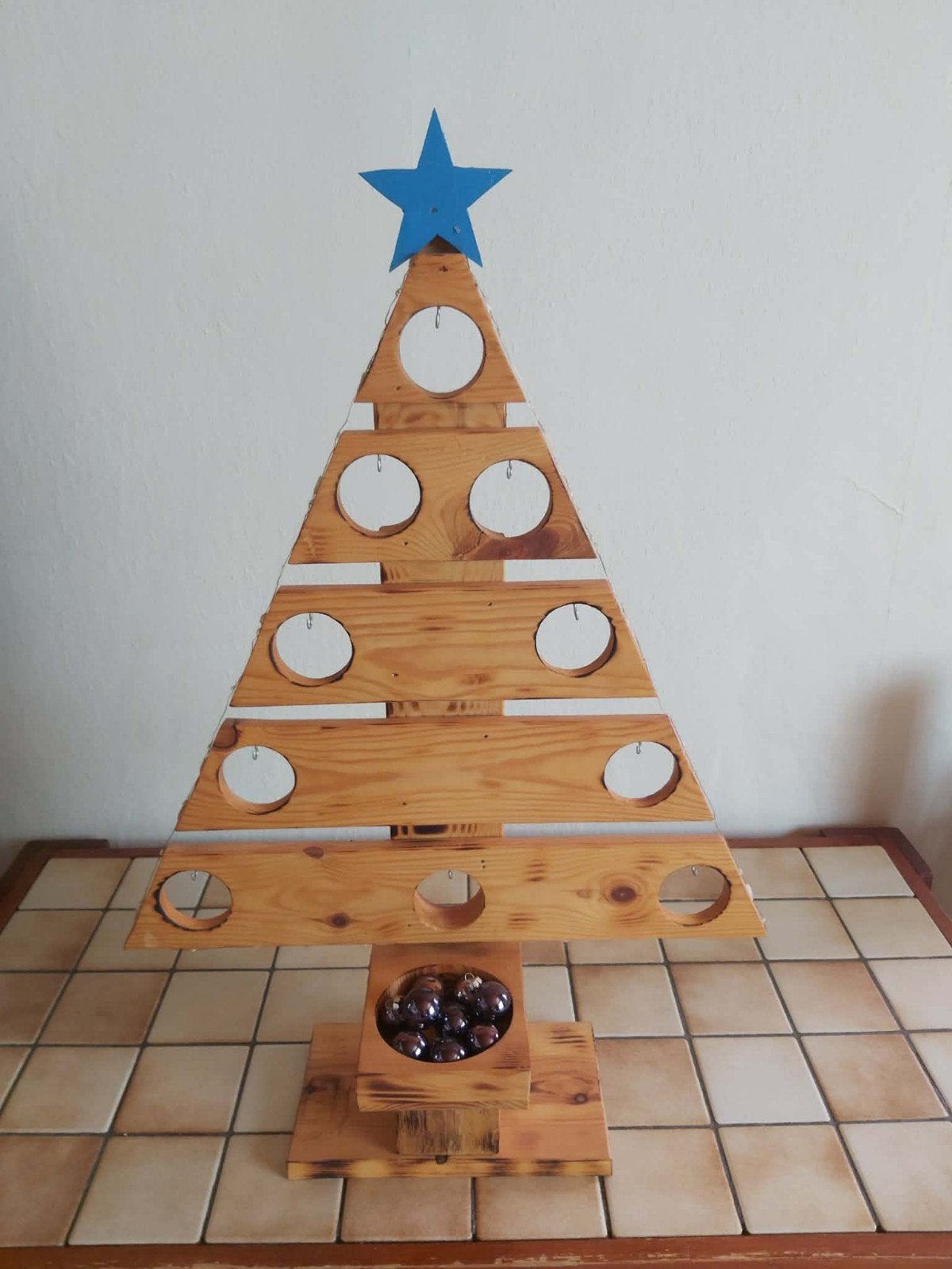 sapin bois fait main +support bouteille, Divers, Enlèvement