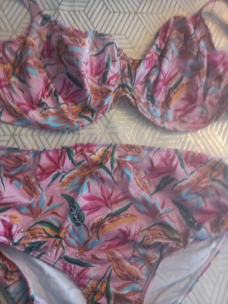 Bikini prima donna EU 95F slip 46, ANDERE, Ophalen of Verzenden, Zo goed als nieuw, Roze