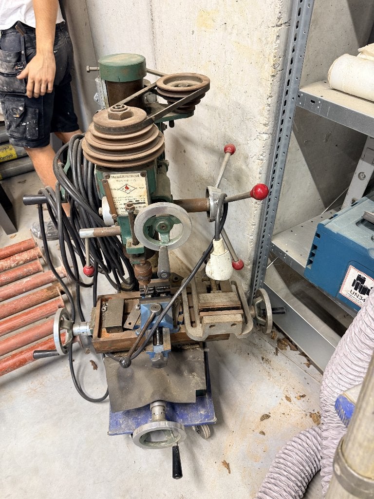 metaalfreesmachine, Ophalen, Gebruikt, Elektrisch, Overige soorten