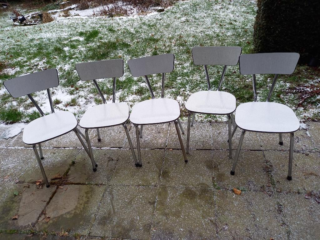 Chaise en formica, Enlèvement, Utilisé, Gris, Cinq, Six Chaises ou plus