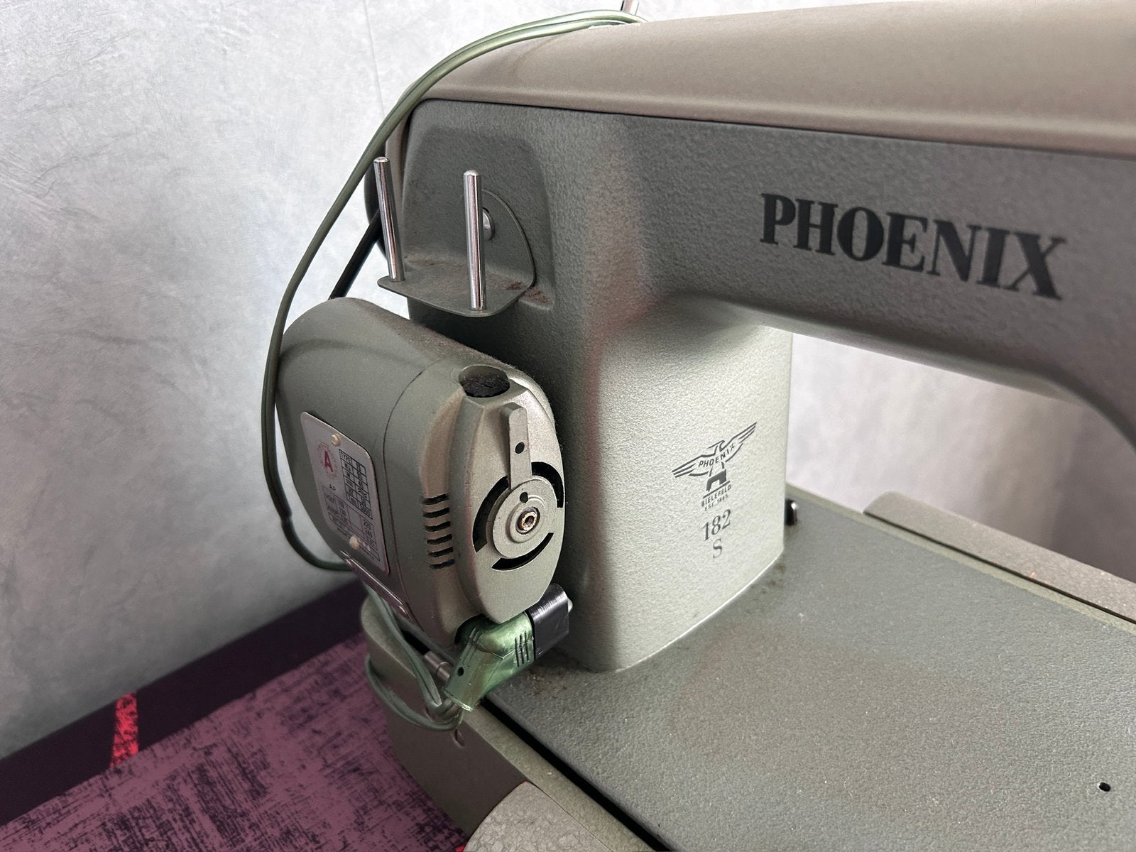 Naaimachine Phoenix (prijs verlaagd), Enlèvement, Machine à coudre