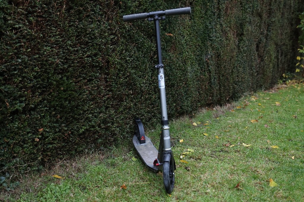 2 Dezelfde steps, Fietsen en Brommers, Steps, Ophalen