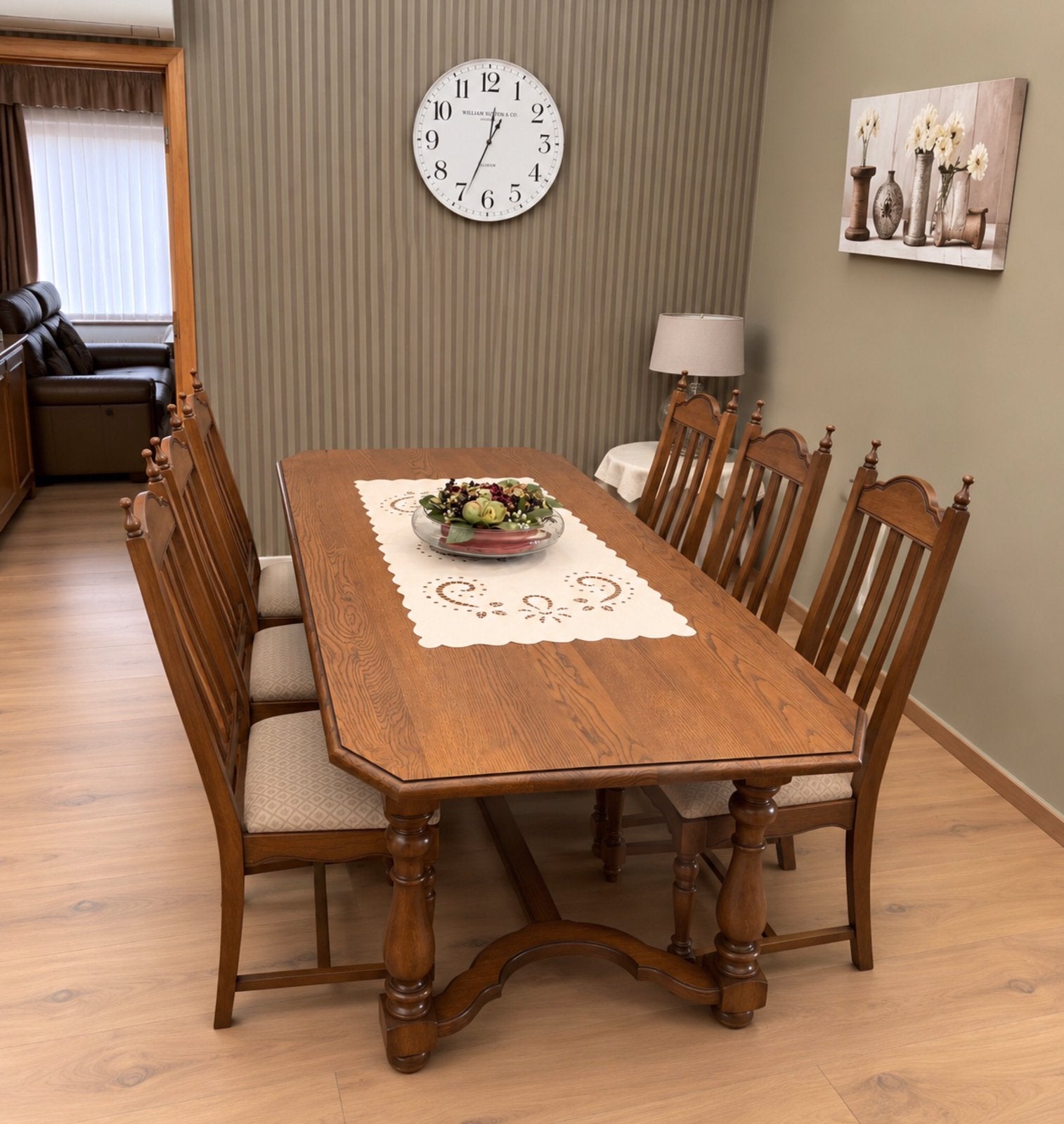 Tafel en stoelen in massieve eik, Huis en Inrichting, Ophalen, Zo goed als nieuw