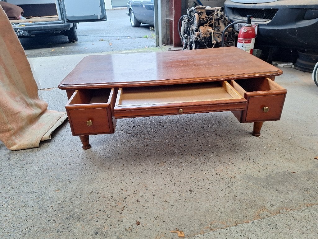 salontafel, Ophalen, Zo goed als nieuw