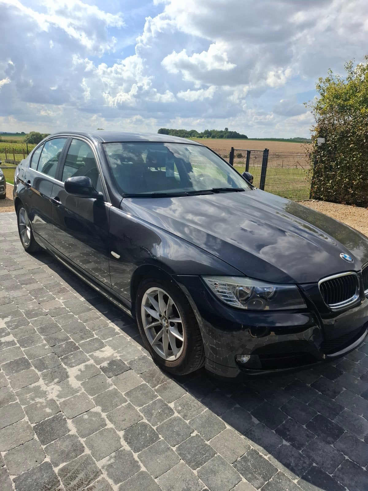 bmw 318i 2010 euro 5 boîte auto, Automaat, Zwart, 4 cilinders, Zwart