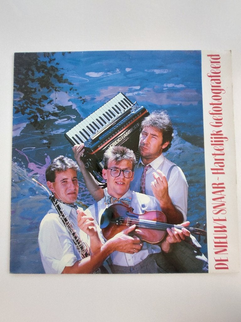 De Nieuwe Snaar - Hartelijk Gefotografeerd (1986), Inclusief binnenhoes, Ophalen of Verzenden