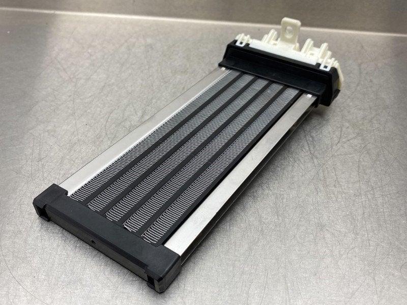 ELEMENT RADIATEUR ELECTRIQUE Yaris IV (P21 / PA1 / PH1), Utilisé, Toyota