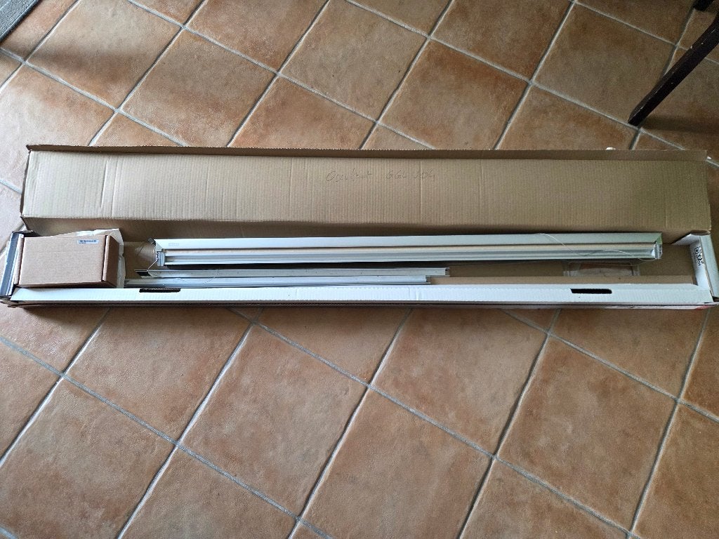 VELUX Store occultant Beige/Aluminium DKL U04 1085SG, Huis en Inrichting, Stoffering | Gordijnen en Lamellen, Ophalen, Gebruikt