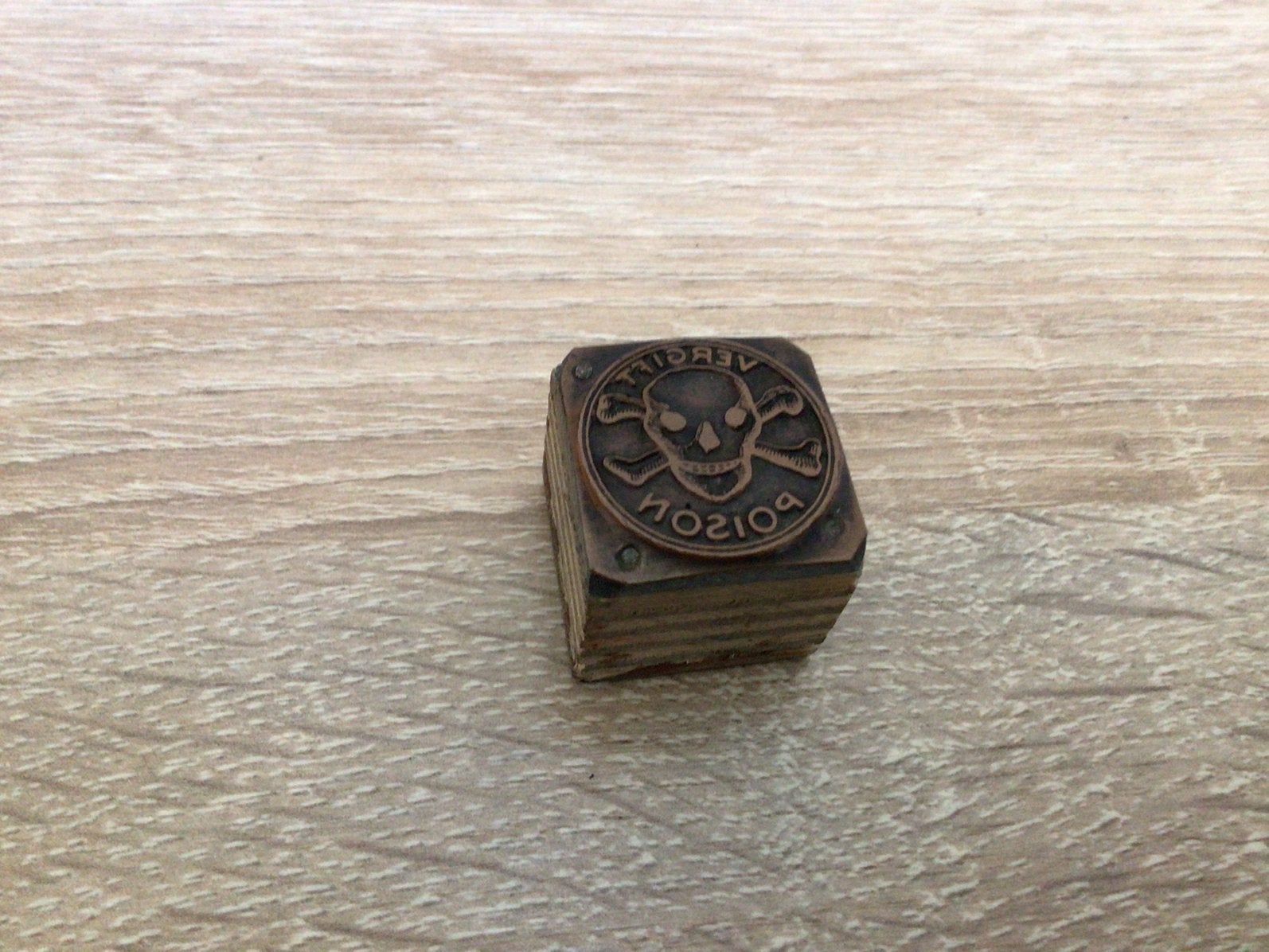 Vintage stempel koper, vergif, Hobby en Vrije tijd, Ophalen of Verzenden, Gebruikt, Overige typen