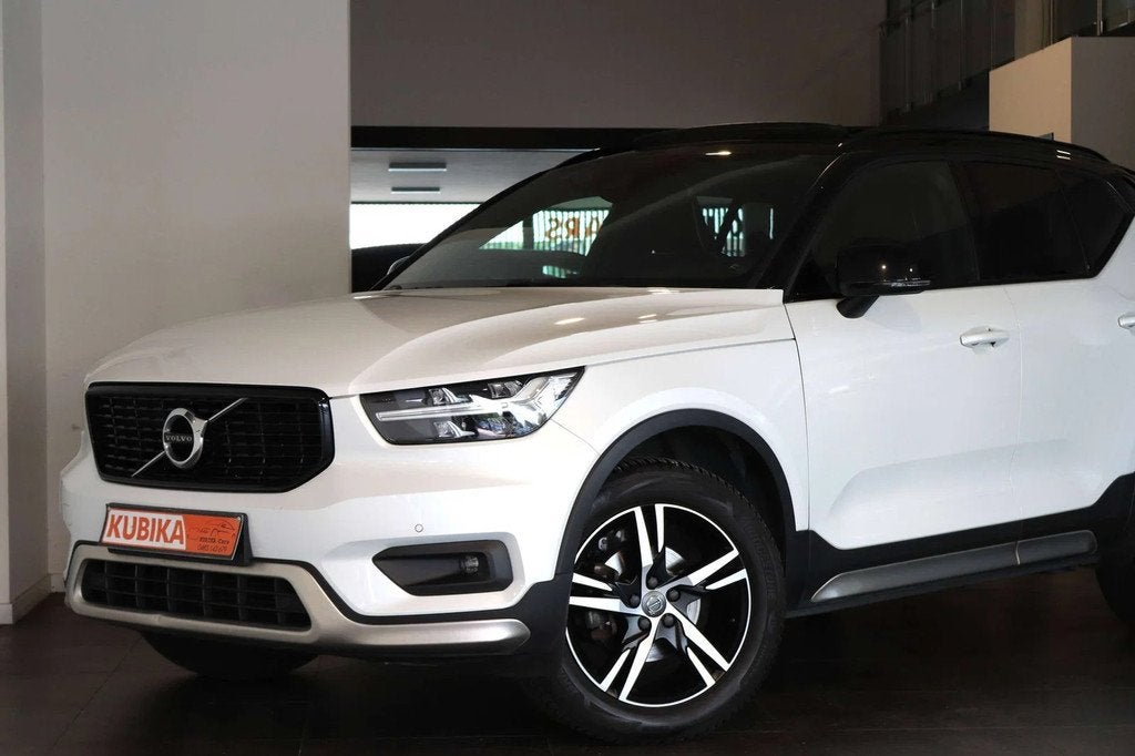 Volvo XC40 XC40 1.5 T3 R-Design Geartronic Keyless PANO Gara, Cuir, Achat, Euro 6, Entreprise