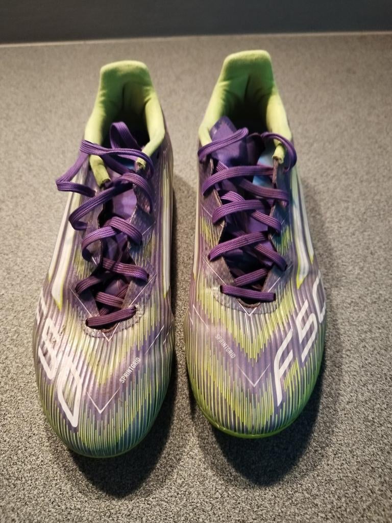 Chaussures de football Adidas F50, MT40, Sports & Fitness, Enlèvement ou Envoi