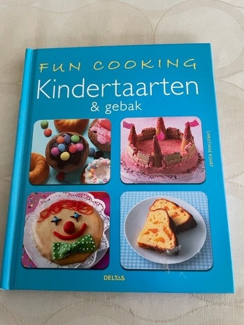 Kindertaarten & gebak Christiane Kührt nieuw, Livres, Neuf, Gâteau, Tarte, Pâtisserie et Desserts, Enlèvement ou Envoi, Christiane Kührt