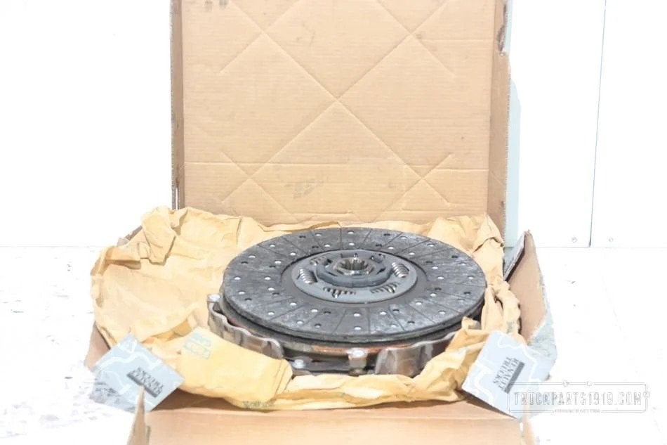 Renault Gearbox & Clutch Parts Midlum/Premium koppel.set, Ophalen, Gebruikt, Renault, Transmissie en Accessoires
