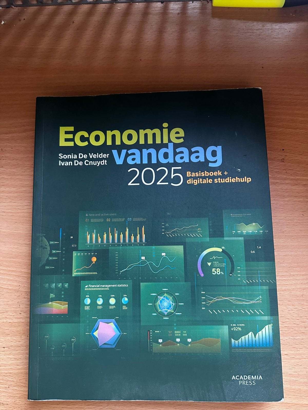 Economie vandaag 2025, Boeken, Ophalen, Zo goed als nieuw